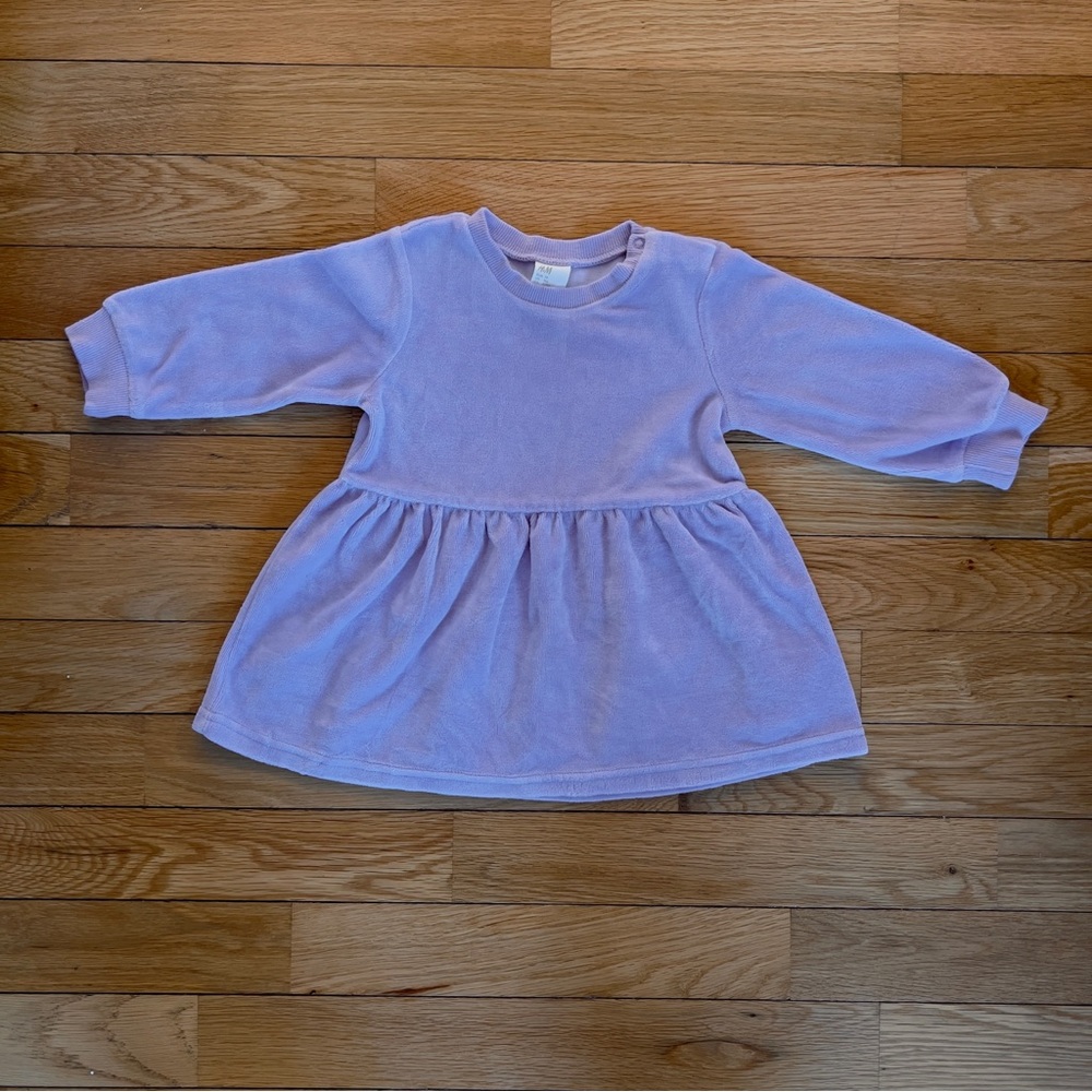 H&M Velour Velvet Long Sleeve Dress
